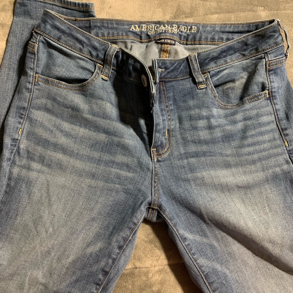 American Eagle skinny jeans